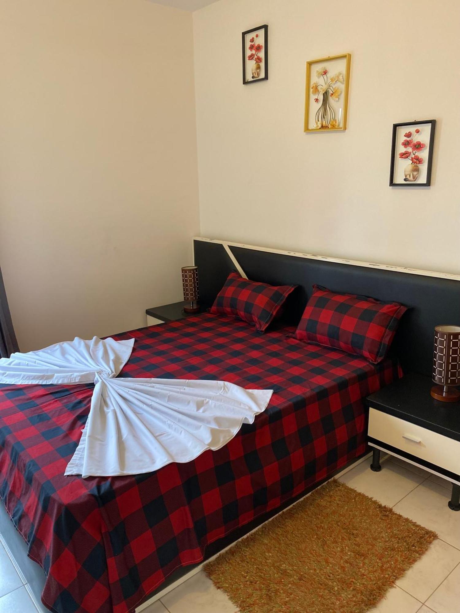 Apartamento T2 Equipado E Aconchegante. Praia Ngoại thất bức ảnh