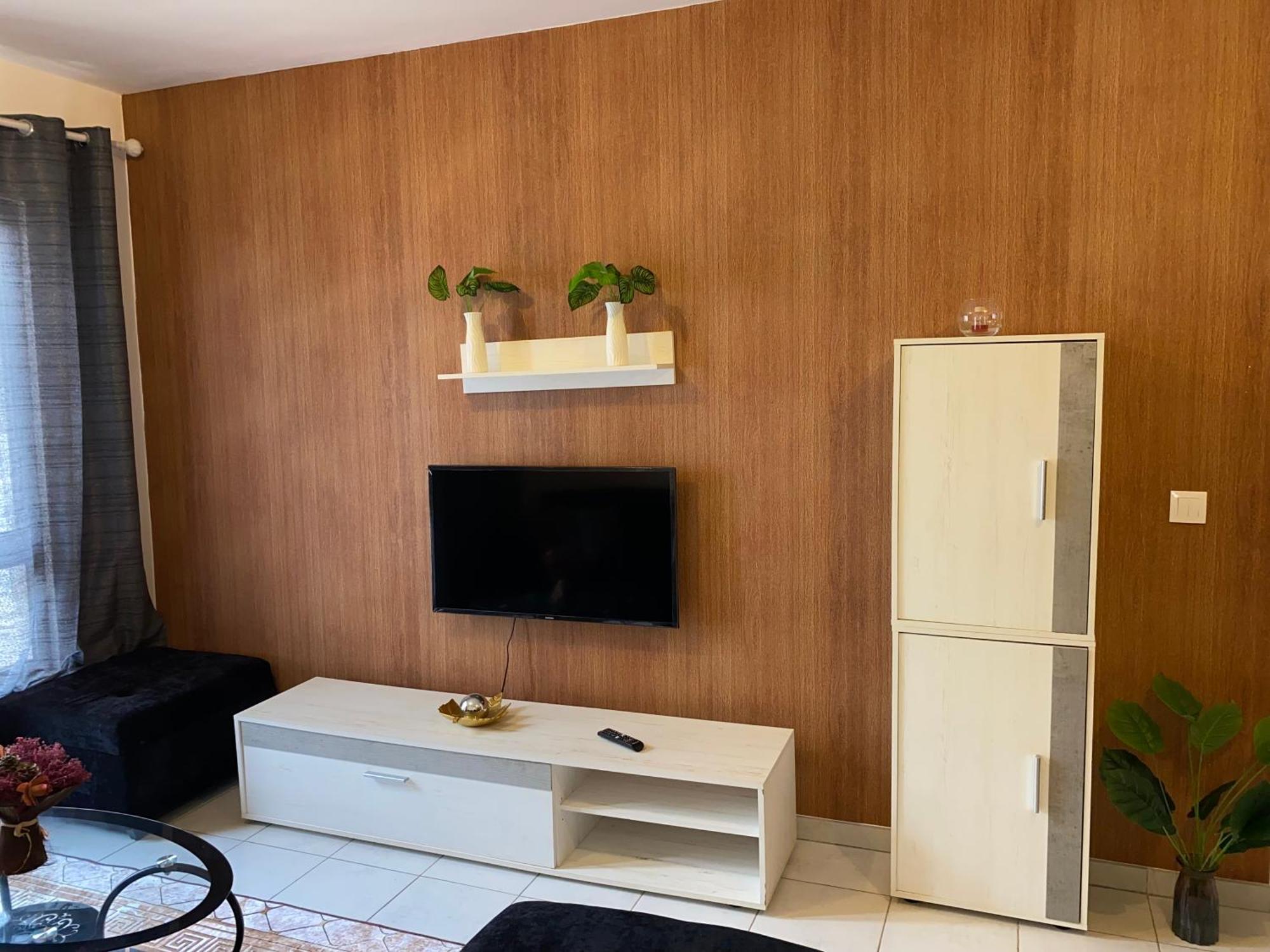 Apartamento T2 Equipado E Aconchegante. Praia Ngoại thất bức ảnh