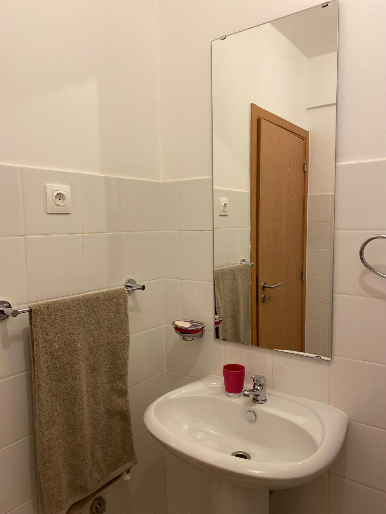 Apartamento T2 Equipado E Aconchegante. Praia Ngoại thất bức ảnh