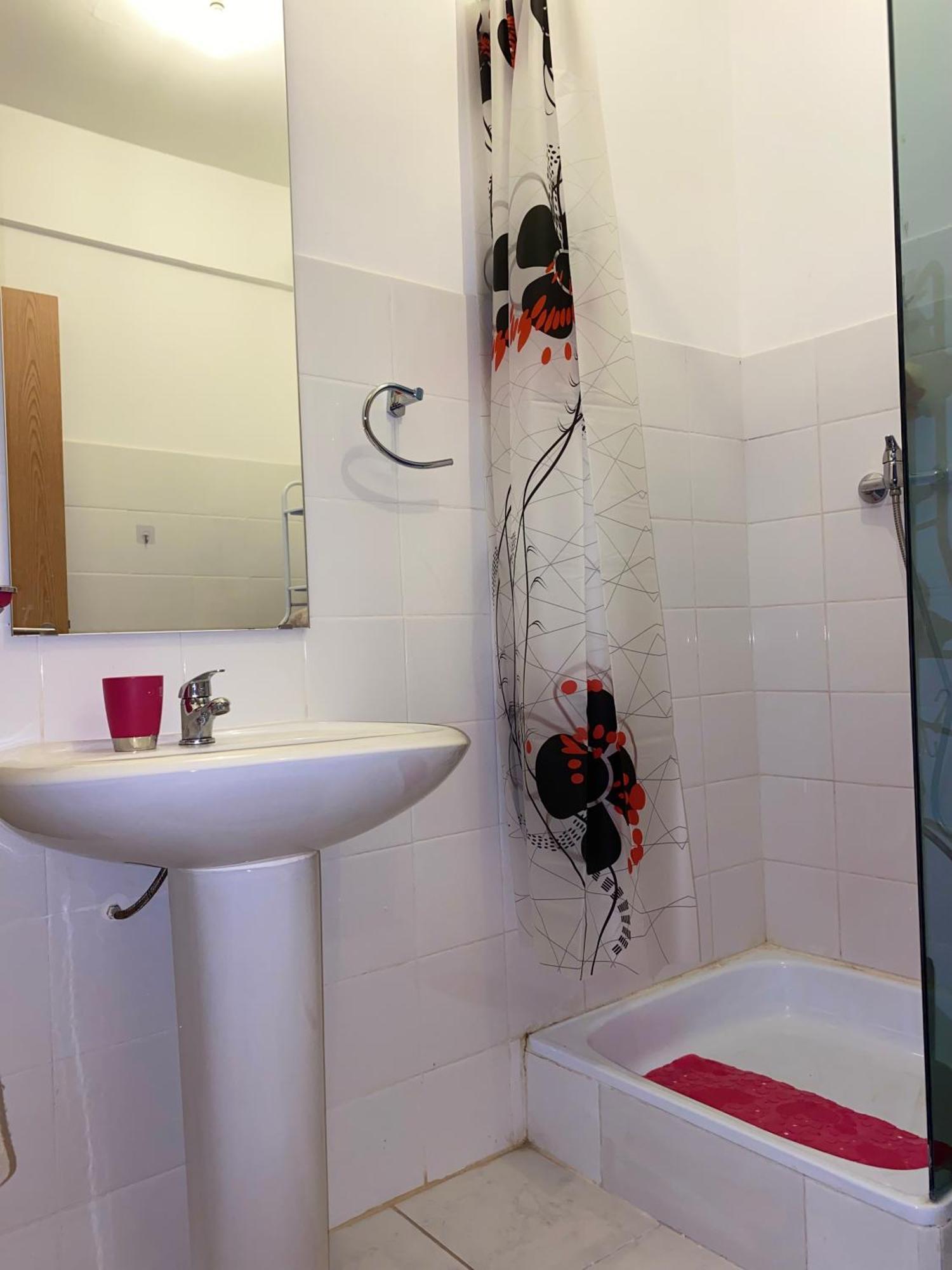 Apartamento T2 Equipado E Aconchegante. Praia Ngoại thất bức ảnh